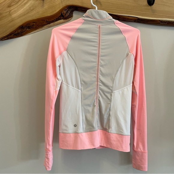 LULULEMON Run: Beach Runner Jacket size 4 - Picture 9 of 14
